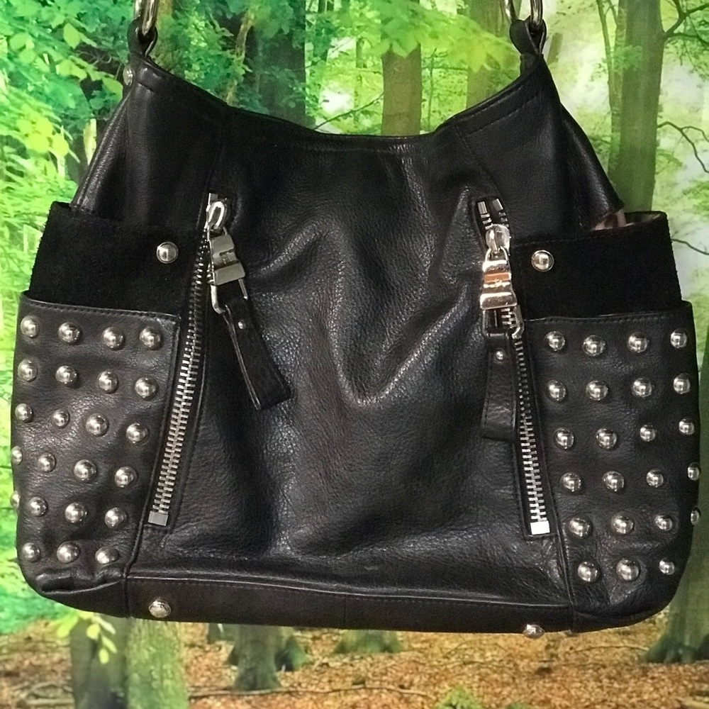 B Makowsky Black Leather & Silver Stud Crossbody. - Picture 3 of 16